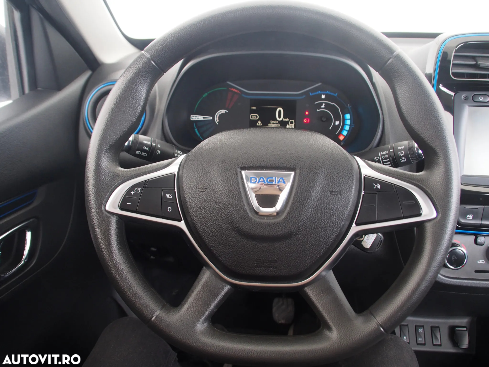 Dacia Spring - 9