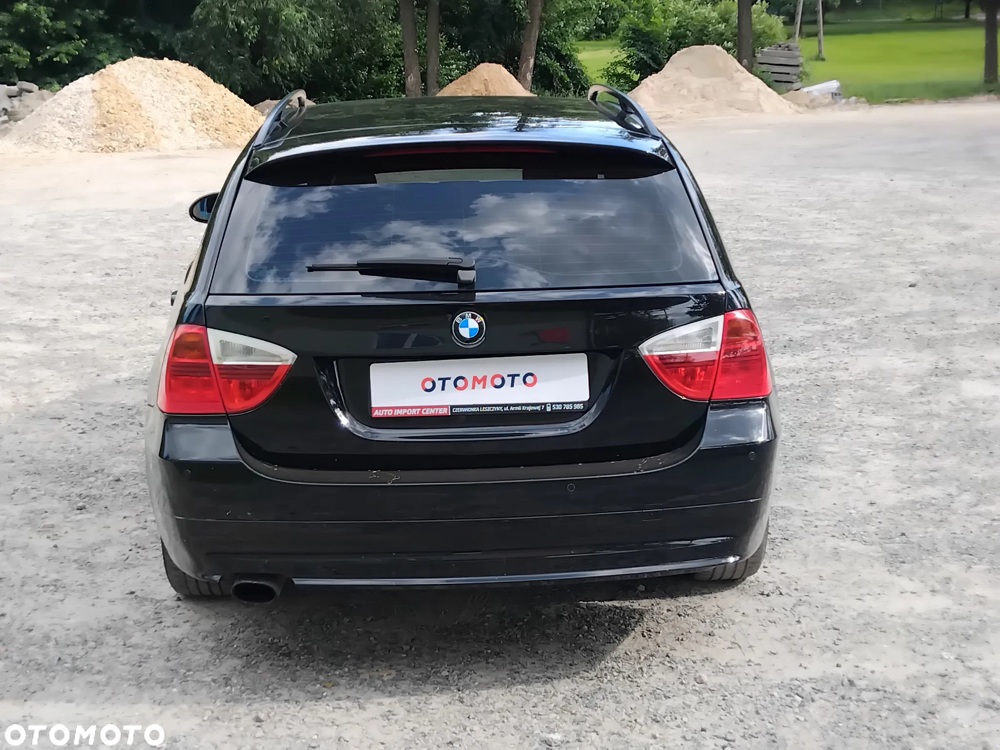 BMW Seria 3 318d - 24