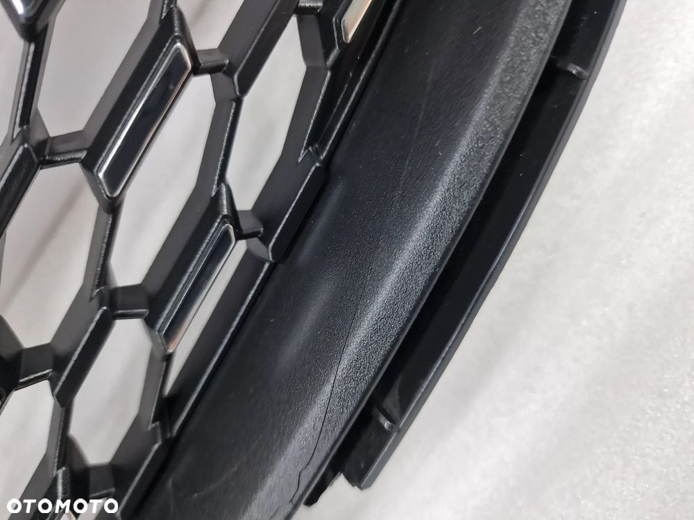 OPEL CORSA F 19- ATRAPA / GRILL PRZEDNI PRZÓD / CHROMOWANE PASECZKI , NR 9829474180 / 982947418000 , NR AUKCJI GL4 - 10