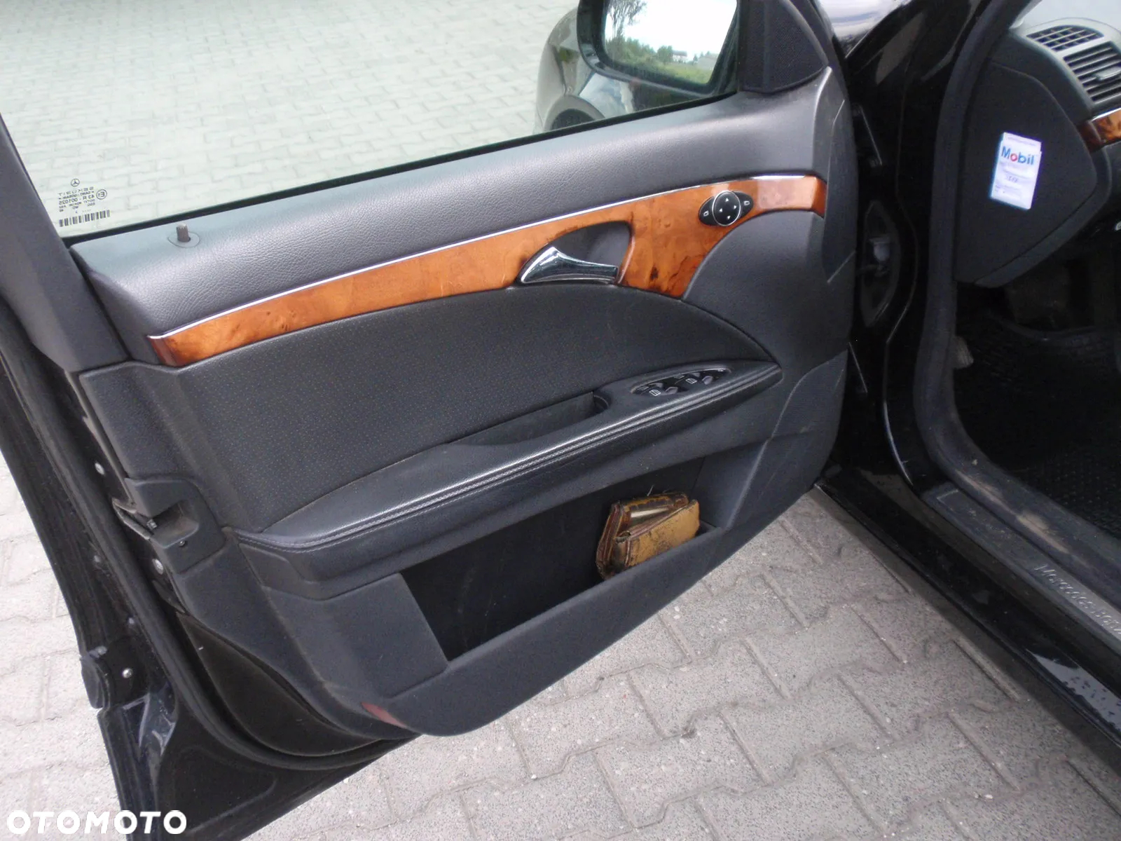 Mercedes-Benz Klasa E - 34