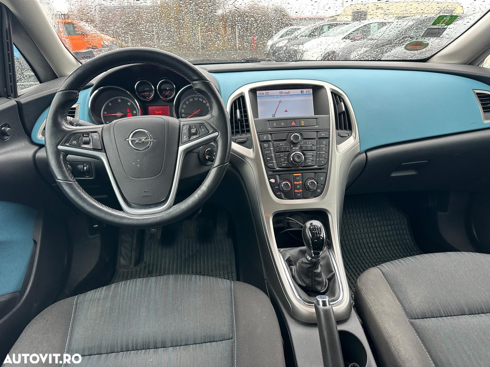Opel Astra 1.7 CDTI DPF Design Edition - 11
