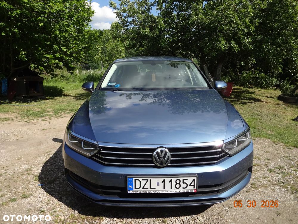 Volkswagen Passat 1.4 TSI BMT Trendline - 19