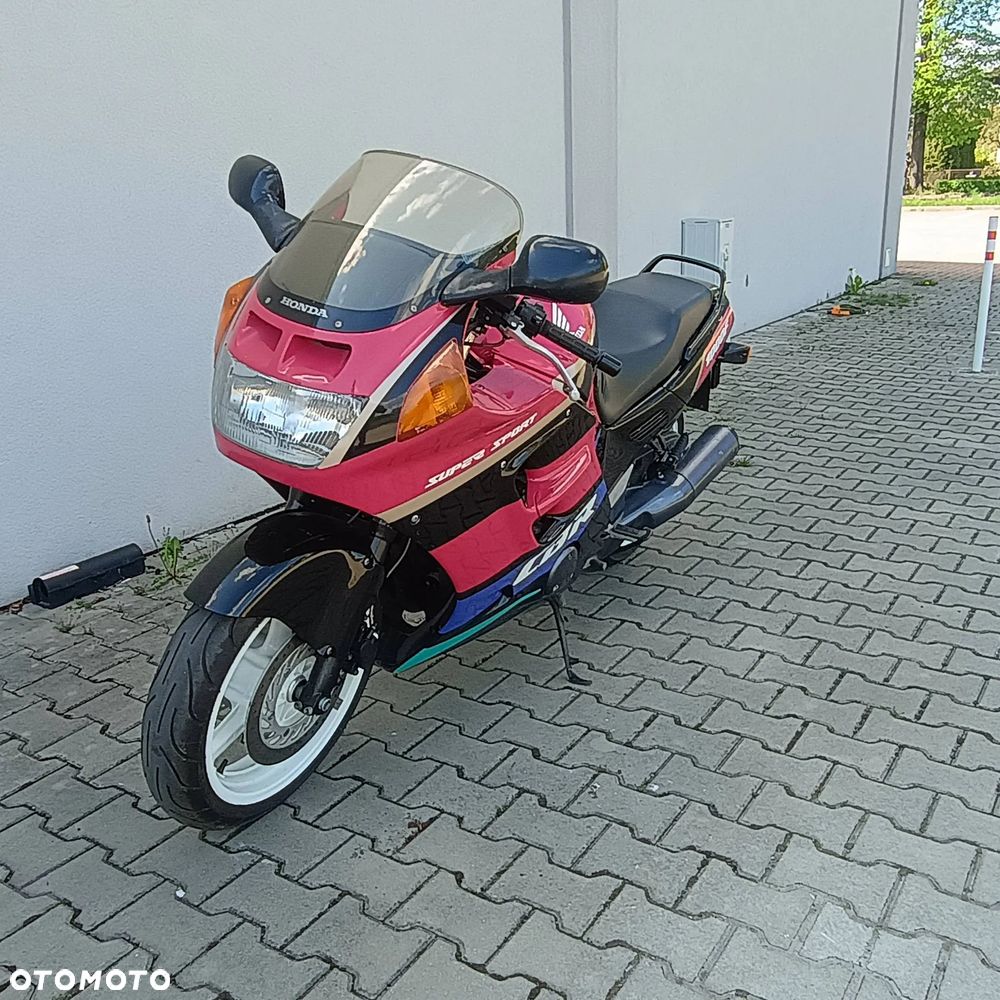 Honda CBR - 5