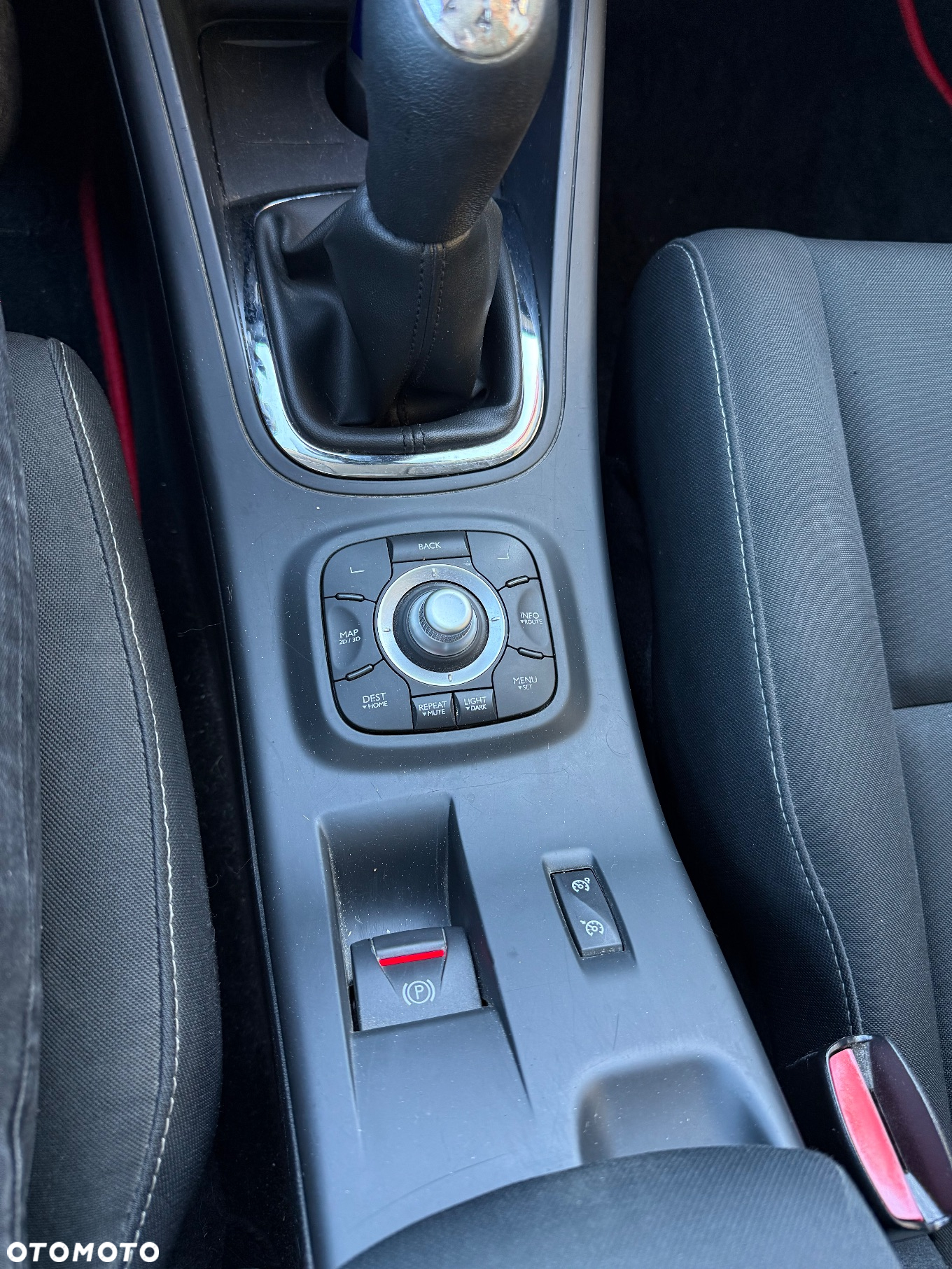 Renault Megane 1.6 SCe Life - 18