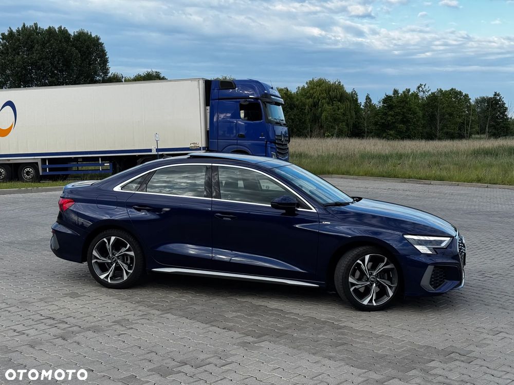 Audi A3 Limousine 40 TFSI quattro S tronic S line - 3