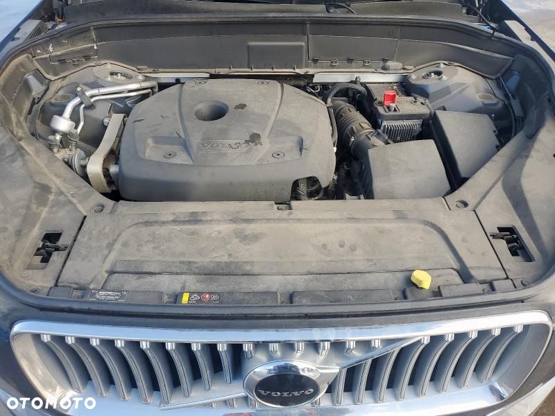 Volvo XC 90 T6 AWD Momentum - 11