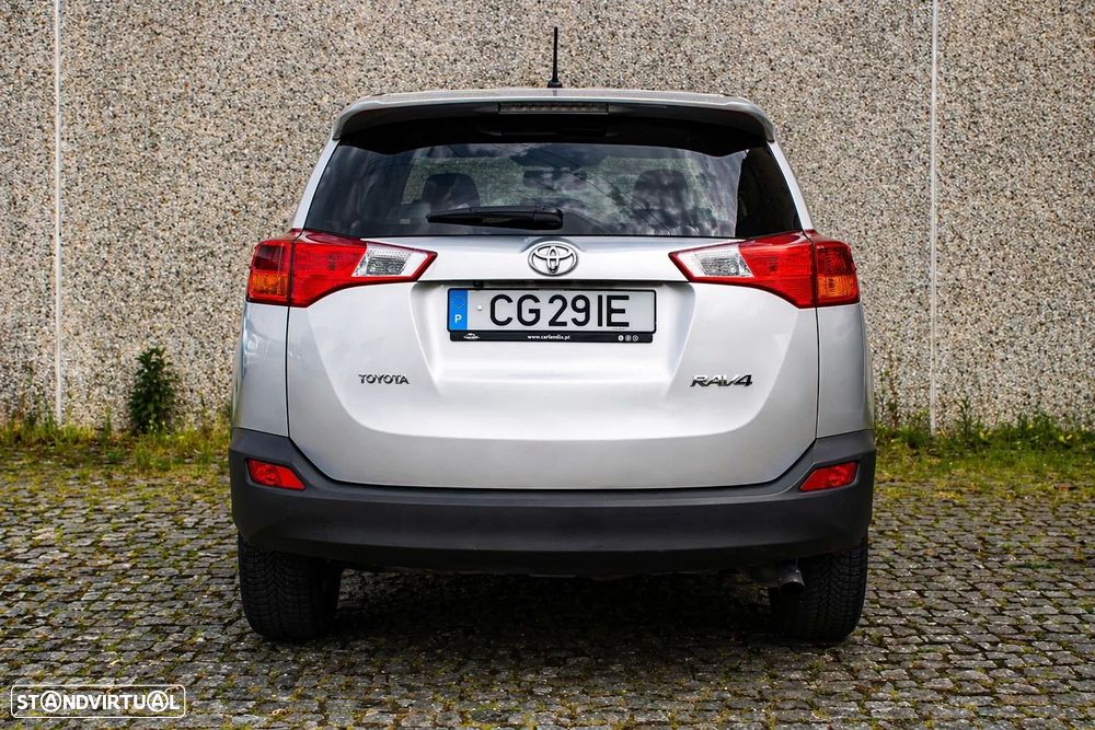 Toyota RAV4 2.0 D-4D Comfort+GPS - 9