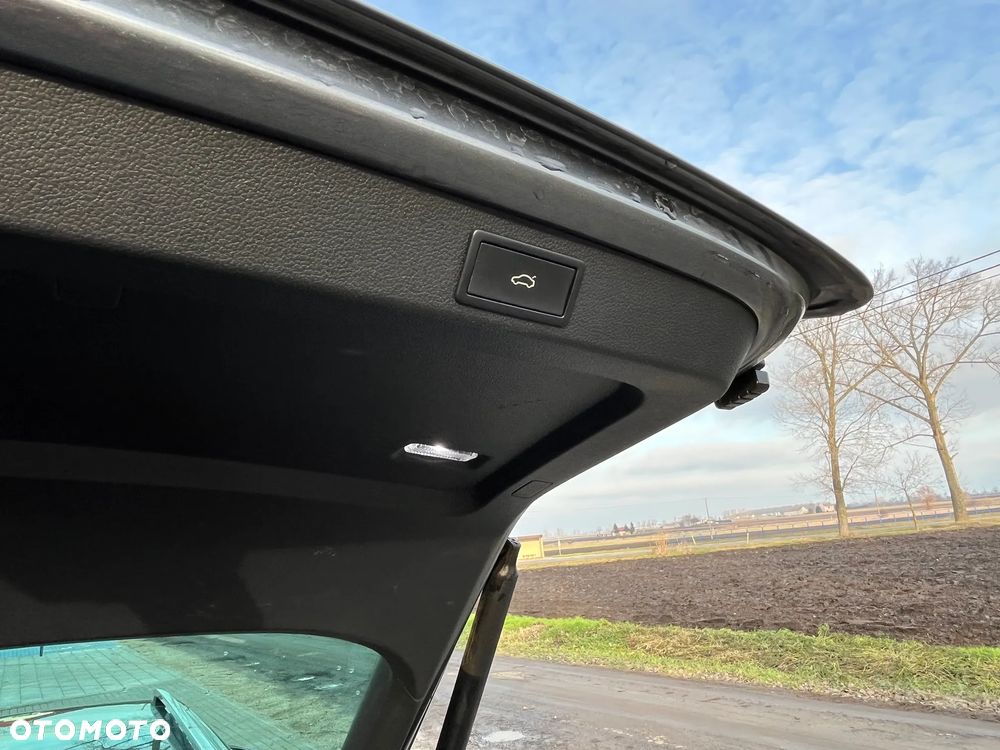 Skoda Superb 2.0 TDI SCR 4x4 Style DSG - 24