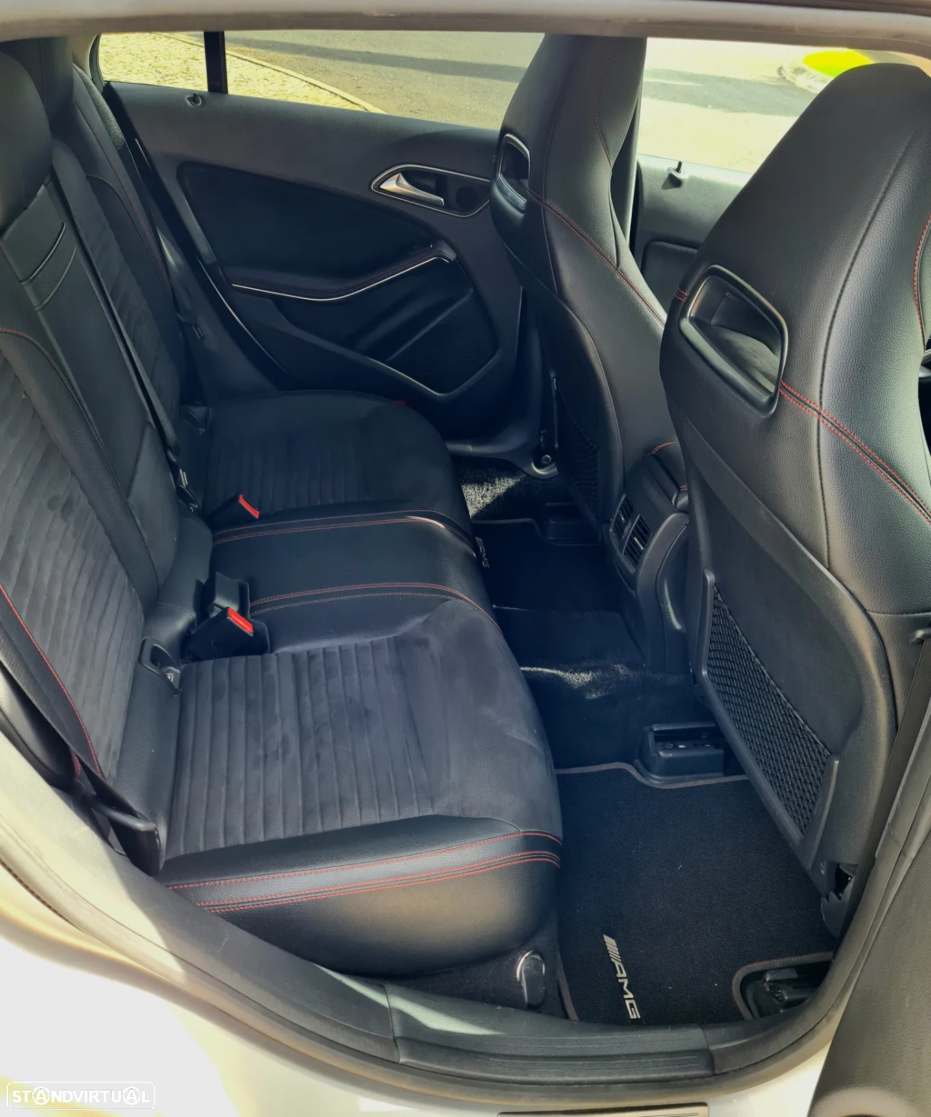 Mercedes-Benz CLA 220 d Shooting Brake AMG Line Aut. - 28