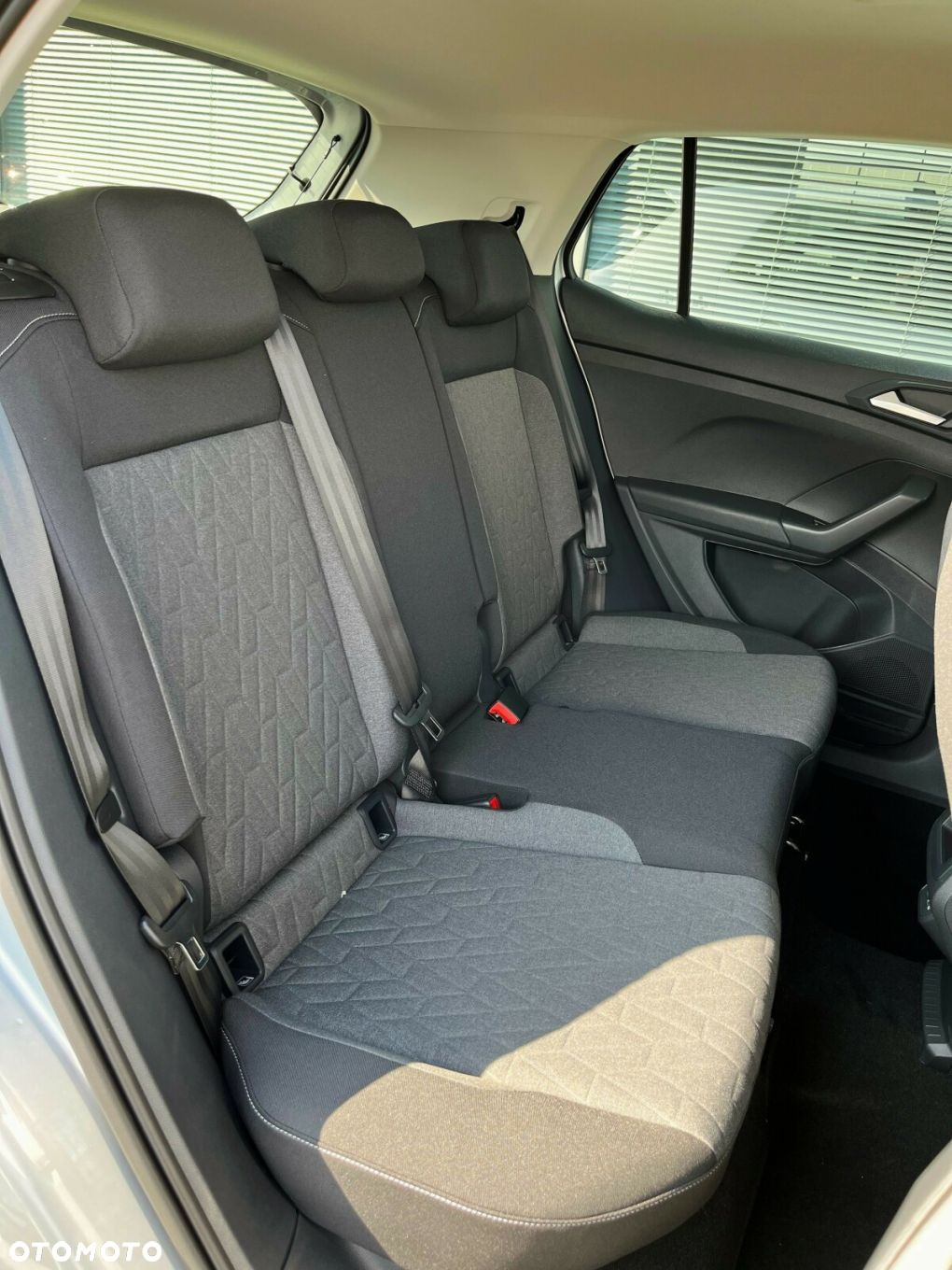 Volkswagen T-Cross - 9