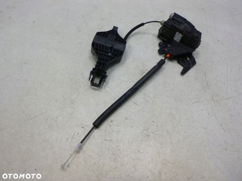 JAGUAR XE X760 ZAMEK DRZWI LINKA LEWY PRZÓD 15-19 - 2