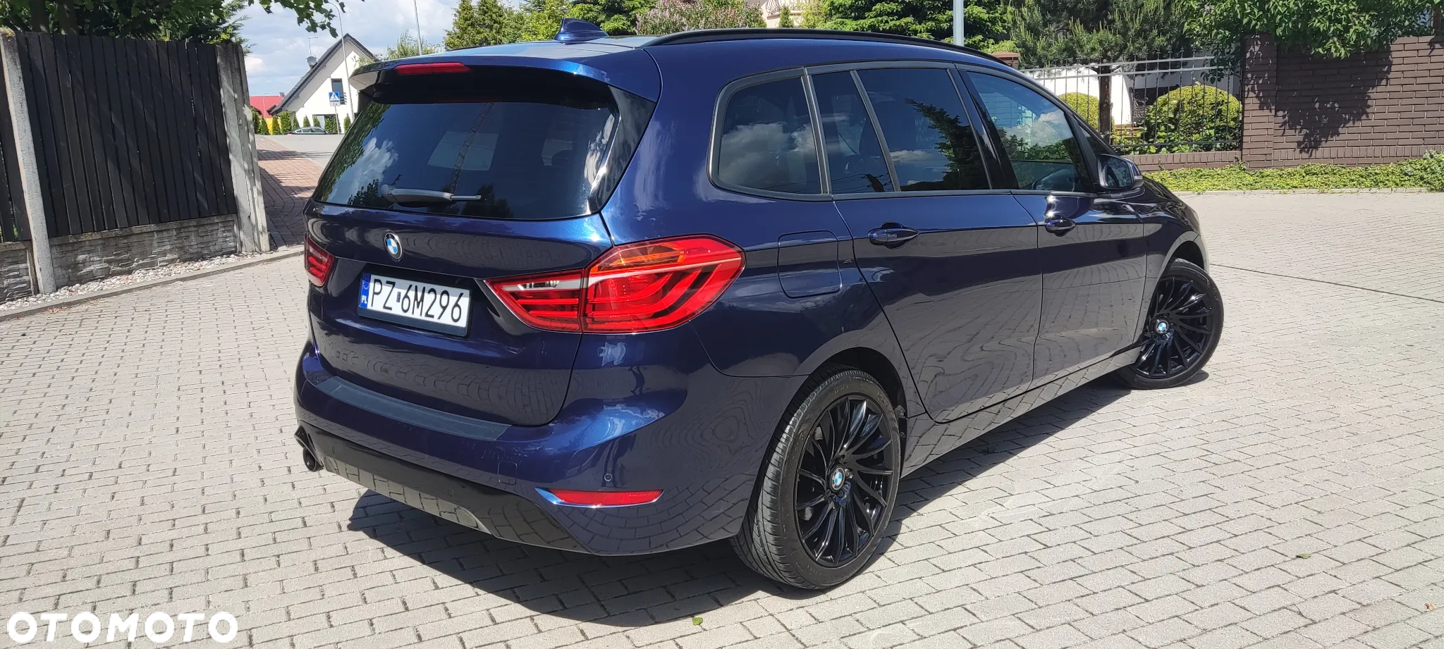 BMW Seria 2 218i Gran Tourer - 11