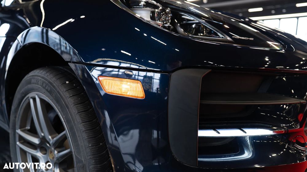 Porsche Macan - 31