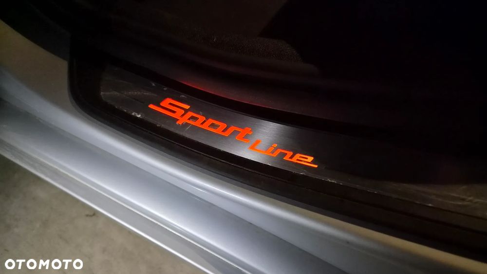 BMW Seria 5 520d Efficient Dynamics Edition Sport Line - 35