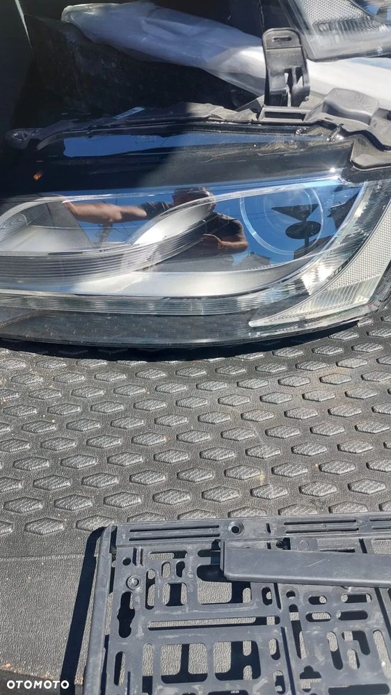 Lampy xenon audi a5 przedlift - 2