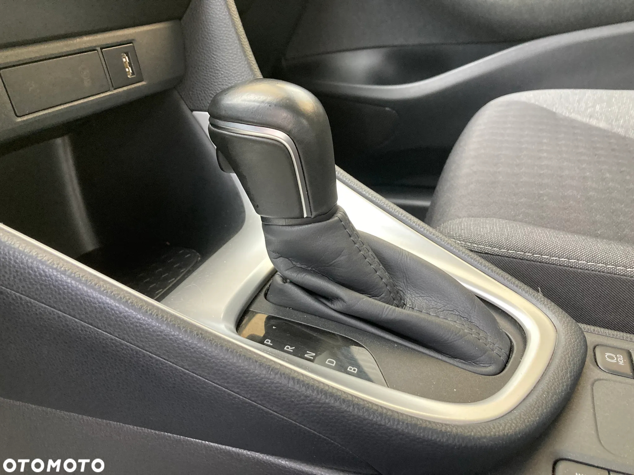 Toyota Yaris 1.5 Premium CVT - 16