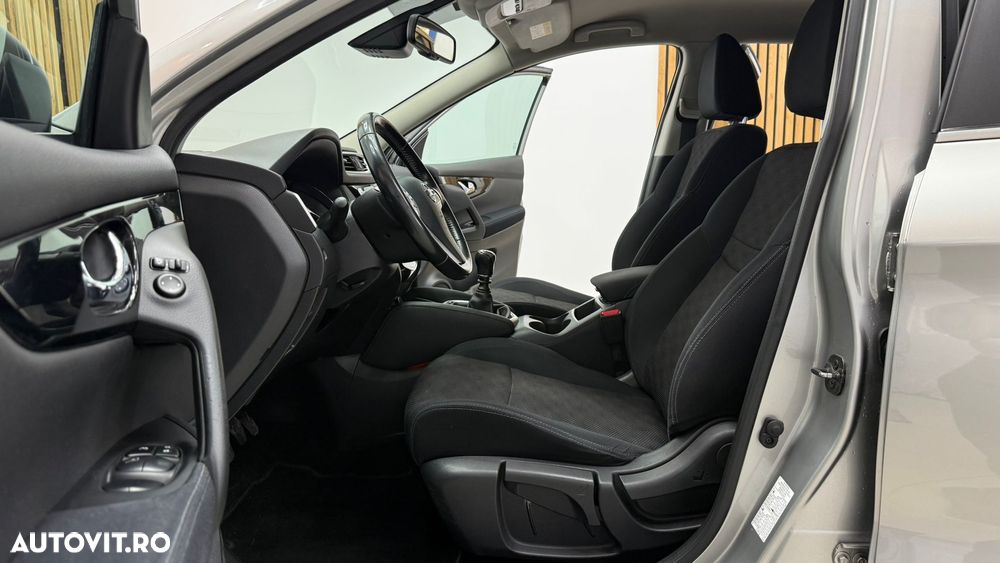Nissan Qashqai - 14