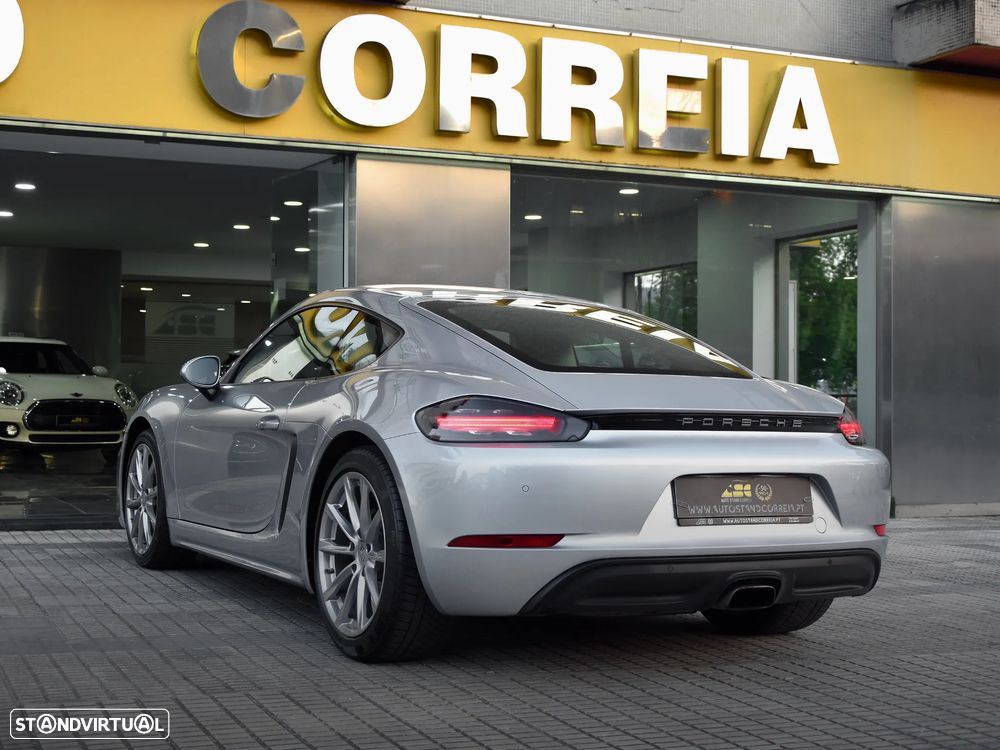 Porsche 718 Cayman 2.0T - 5