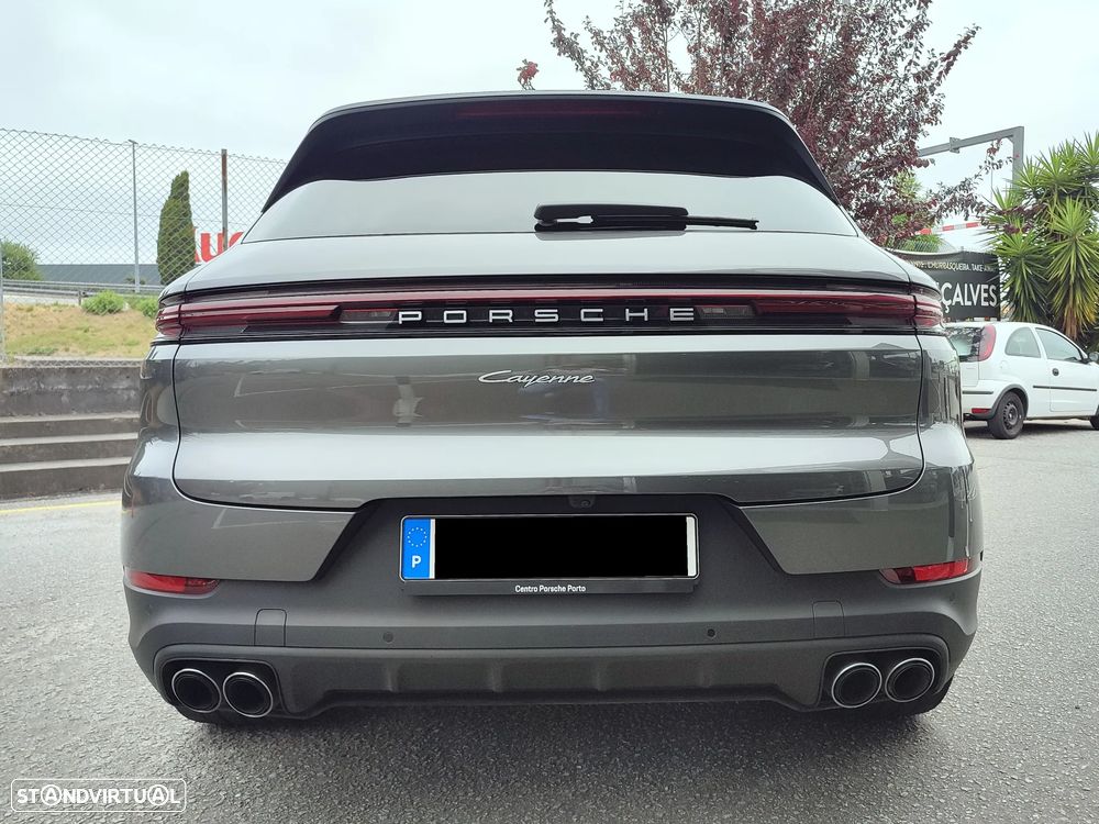 Porsche Cayenne E-Hybrid - 3