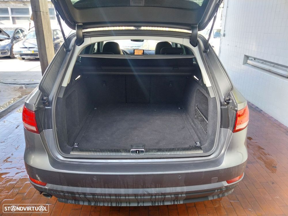 Audi A4 Avant 2.0 TDI S tronic - 10