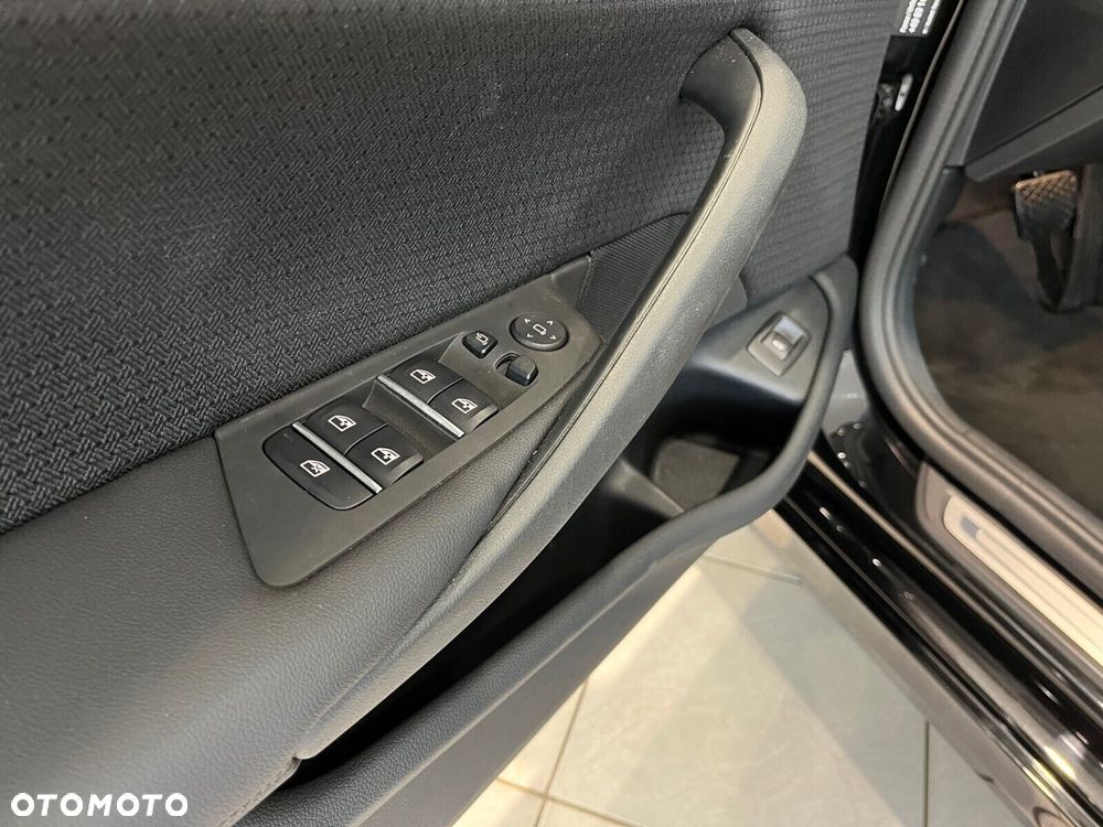 BMW Seria 5 - 19