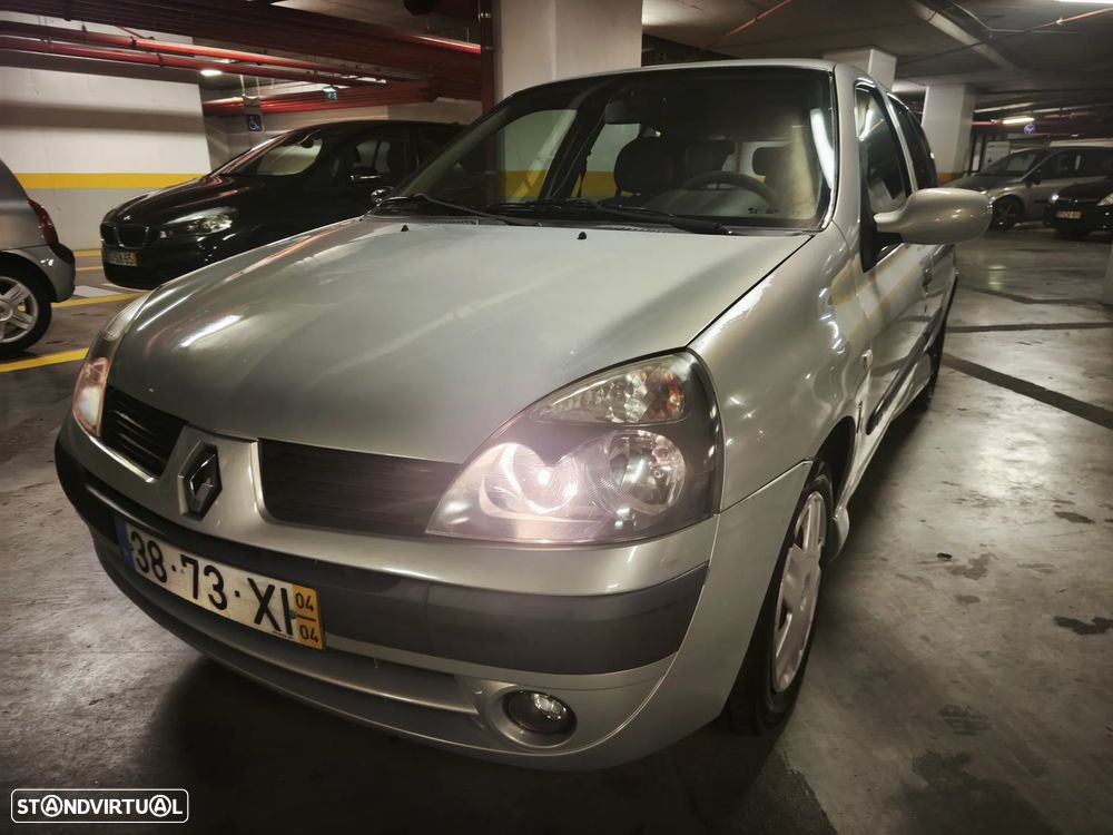 Renault Clio 1.2 Pack Authentique - 22