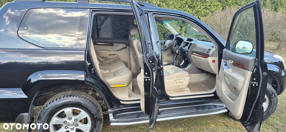 Toyota Land Cruiser - 19