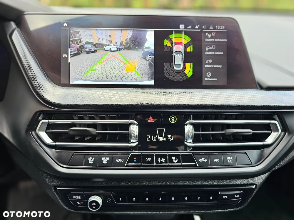 BMW Seria 2 218i Luxury Line - 13