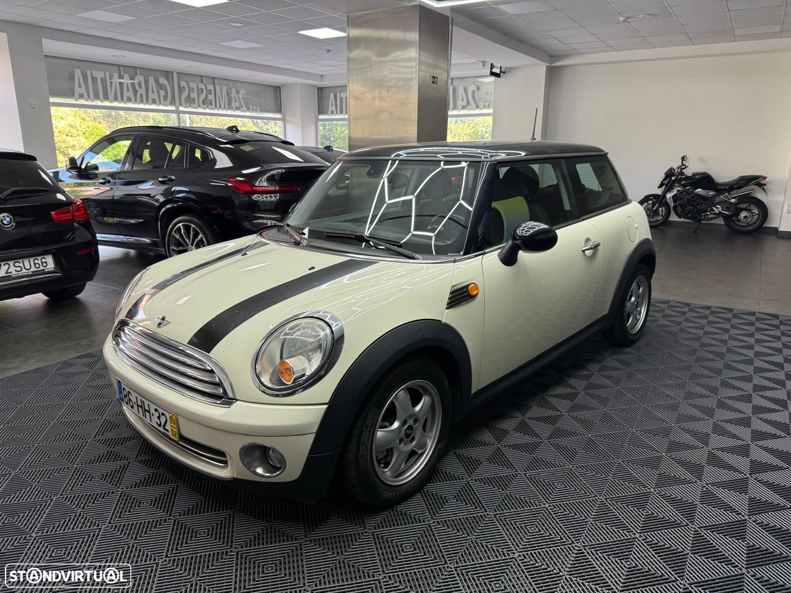 MINI 3 Portas Cooper Auto - 10
