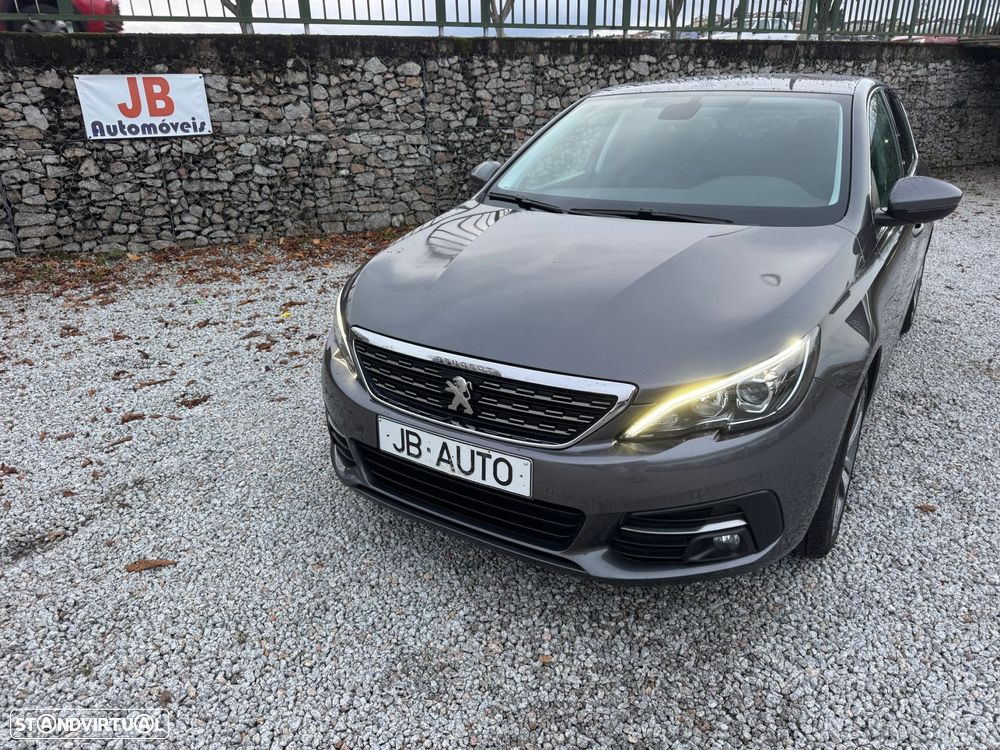 Peugeot 308 PureTech 110 Stop & Start Allure - 2