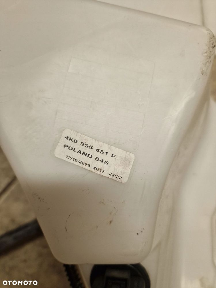 zbiornik spryskiwaczy pompki audi a6 c8 4k 4k0955451f - 3