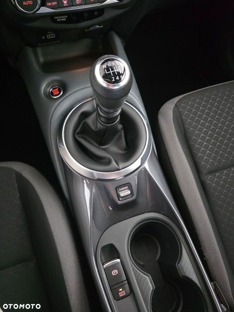 Nissan Juke 1.0 DIG-T N-Connecta DCT - 14