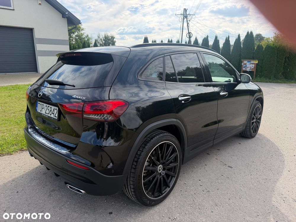 Mercedes-Benz GLA 220 d 4-Matic AMG Line - 8