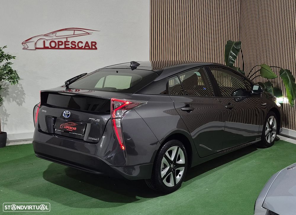 Toyota Prius 1.8 Luxury Pele - 11