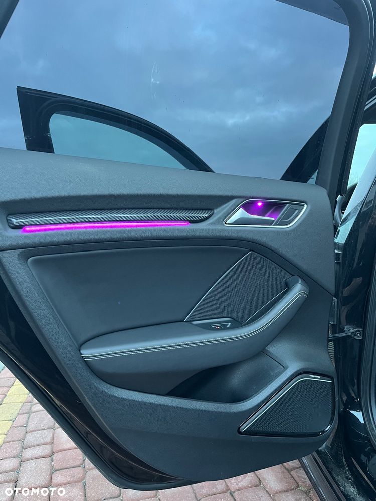 Audi A3 Sportback 2.0 TDI S tronic S line Sportpaket - 26