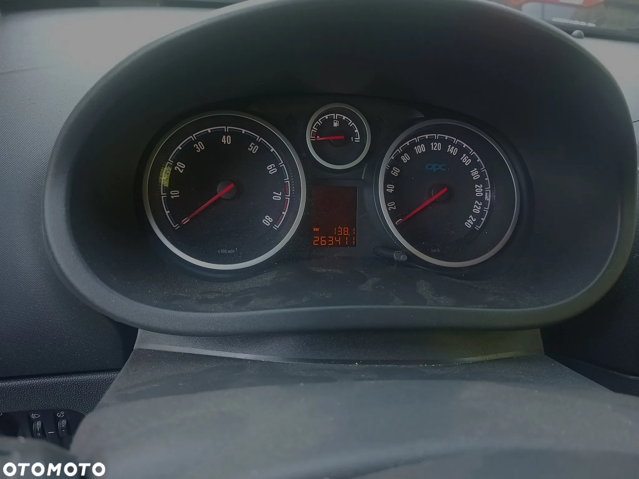 Opel Corsa 1.6 T OPC - 4