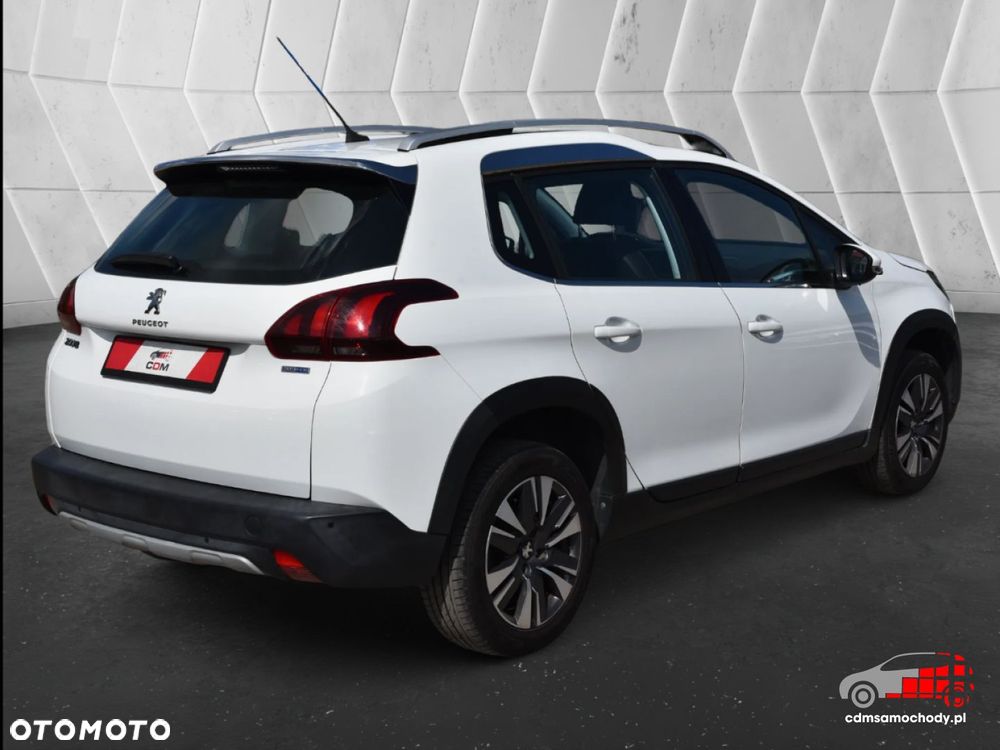 Peugeot 2008 - 10