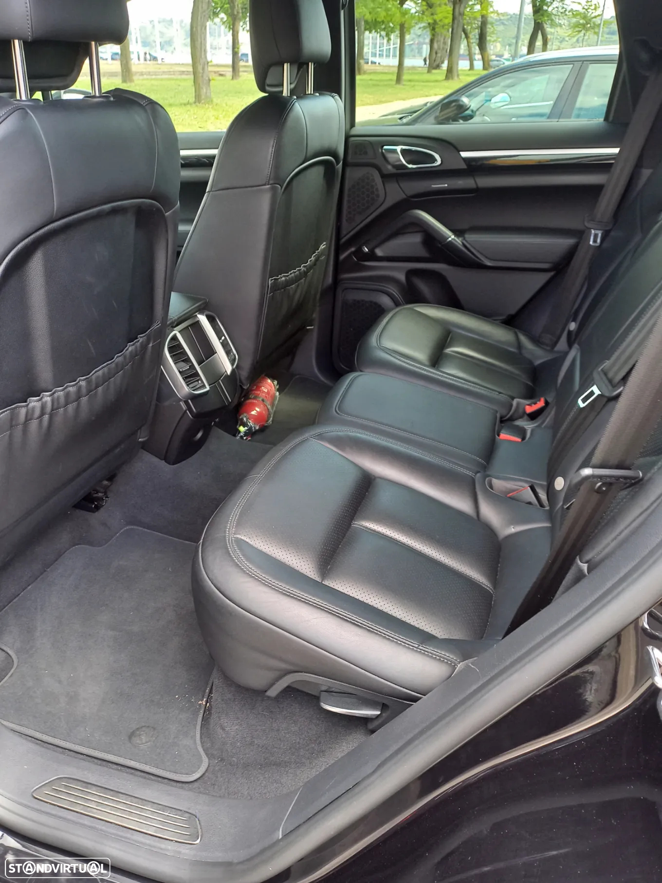 Porsche Cayenne S Hybrid - 32