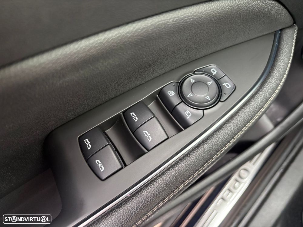 Opel Insignia Sports Tourer 1.6 CDTi Innovation Auto - 12