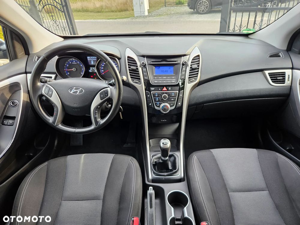 Hyundai i30 - 11