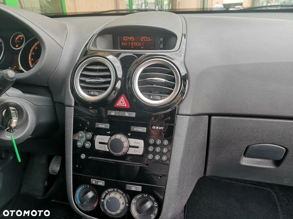 Opel Corsa 1.2 16V Energy - 16