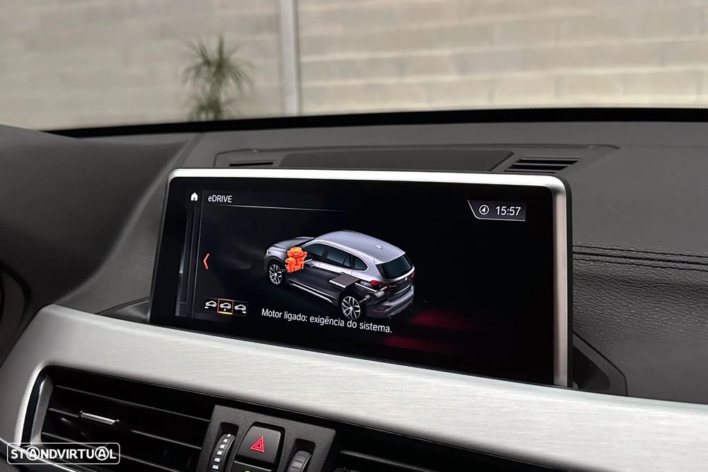 BMW X1 25 e xDrive Pack M - 34