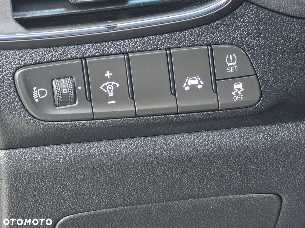 Hyundai i30 1.0 T-GDI Connect & Go - 14