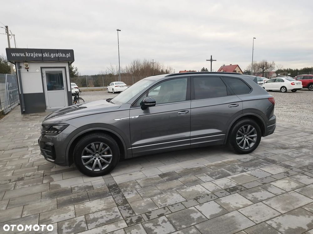Volkswagen Touareg - 12