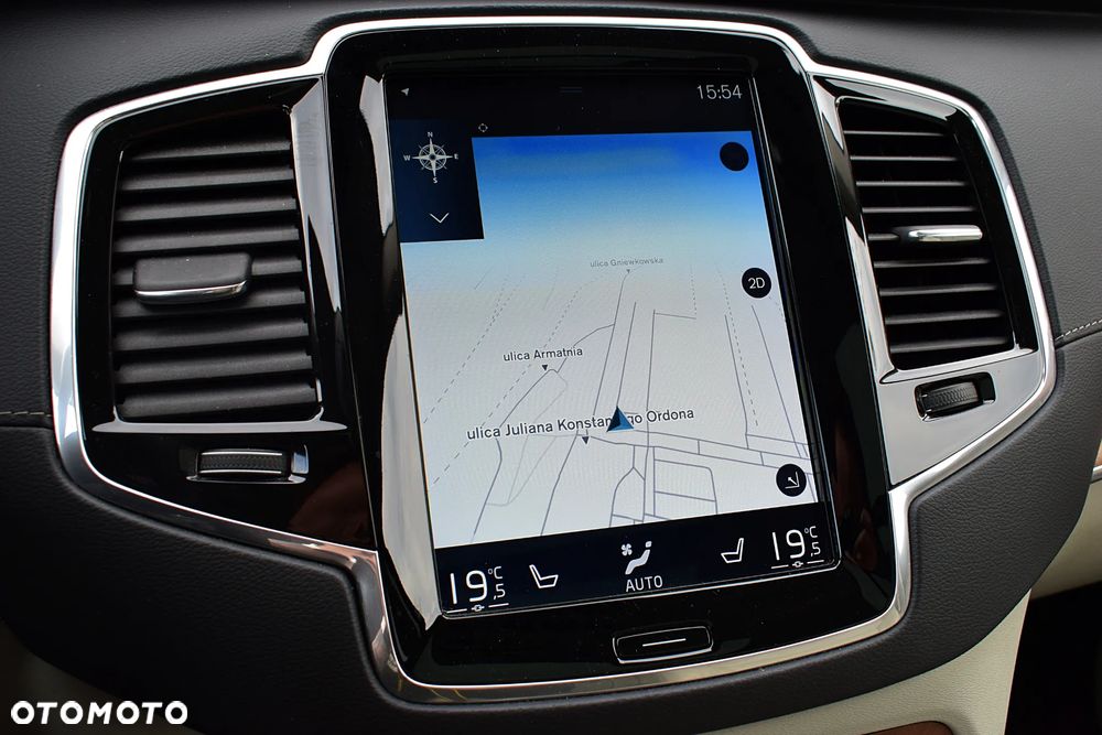 Volvo XC 90 B5 D AWD Inscription 7os - 17