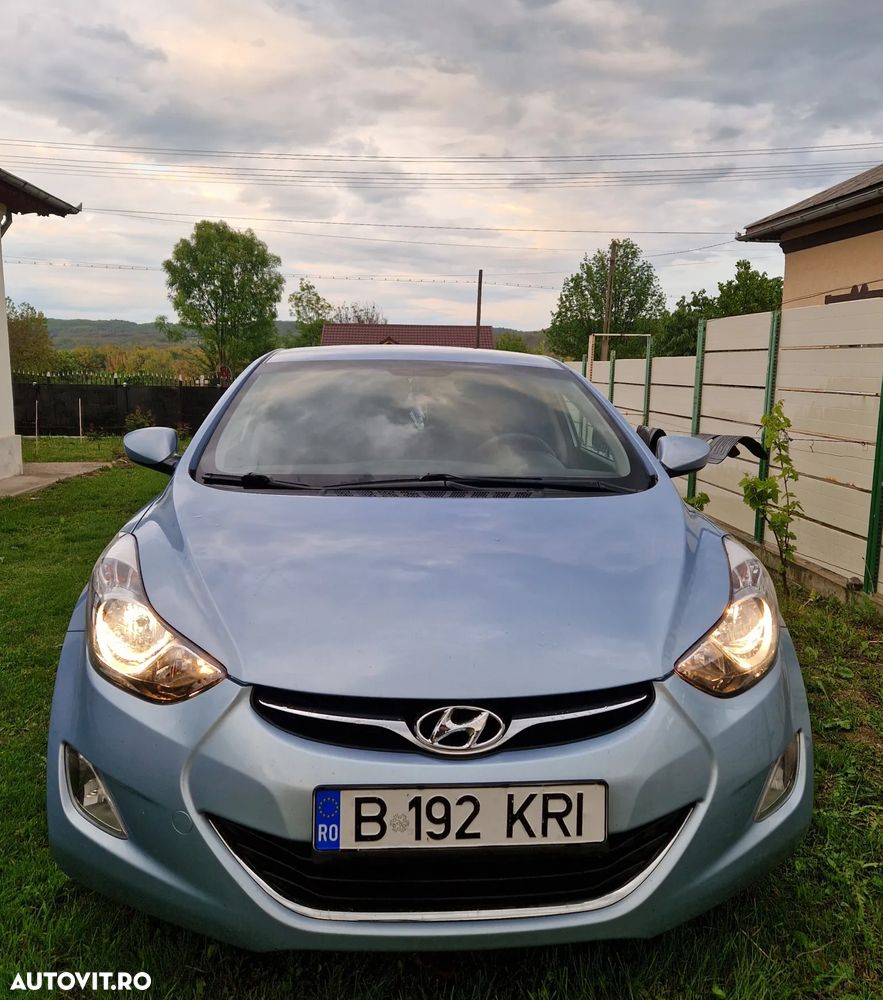 Hyundai Elantra 1.6 MPi - 2