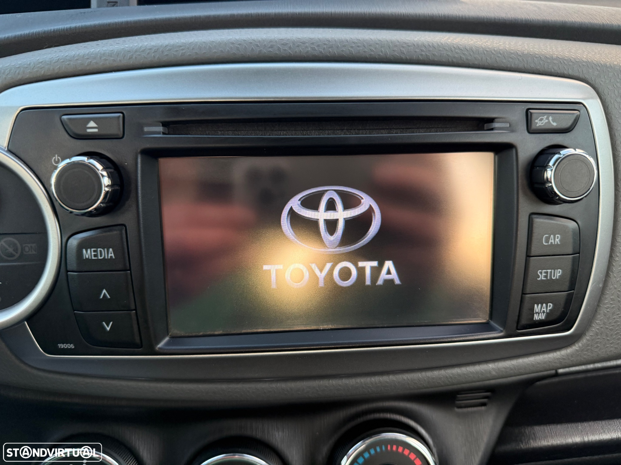 Toyota Yaris 1.4 D-4D Comfort 99g - 24
