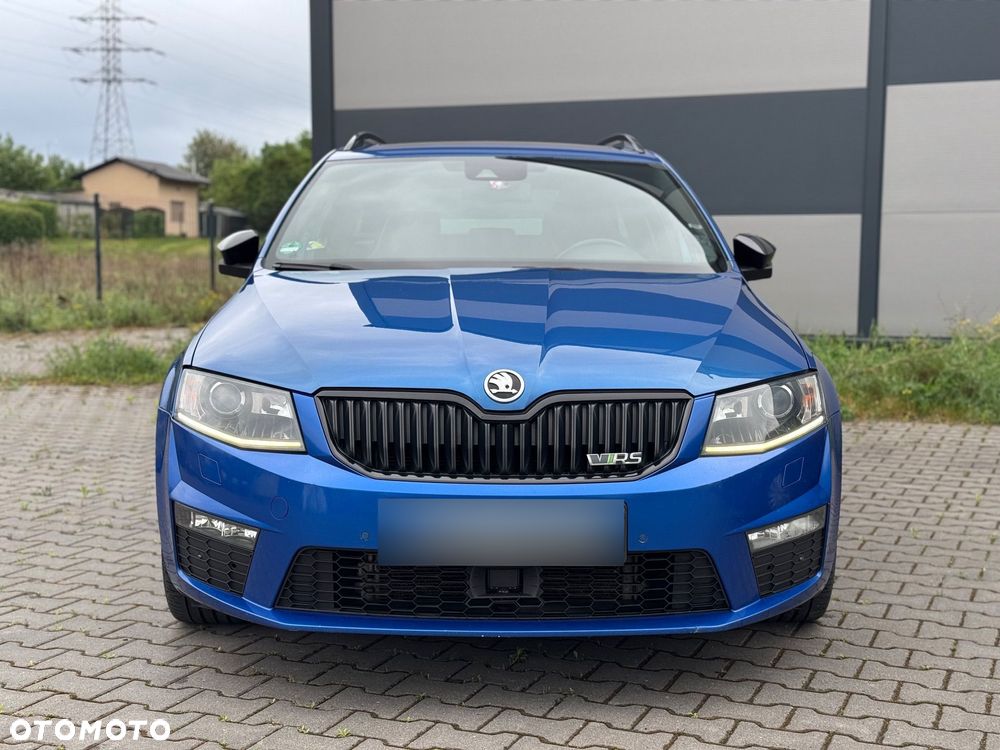 Skoda Octavia 2.0 TDI DSG RS - 1