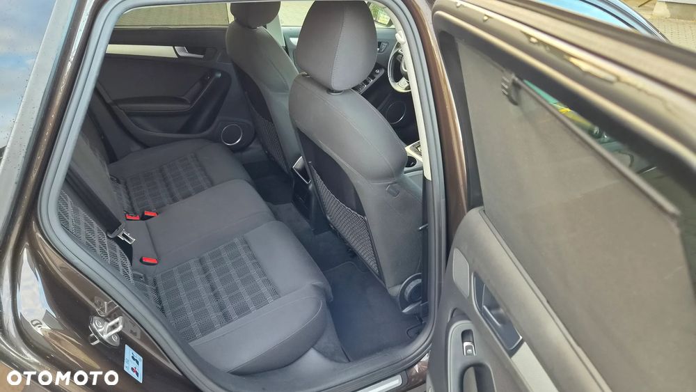 Audi A4 Avant 2.0 TDI DPF S line Sportpaket - 15
