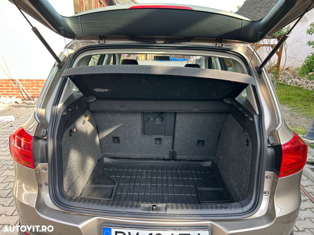 Volkswagen Tiguan - 13
